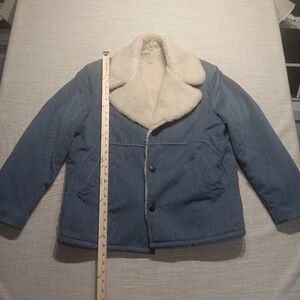 Vintage Sherpa lined Denim coat, Size-42, Blue denim w/ white fur, Great cond.